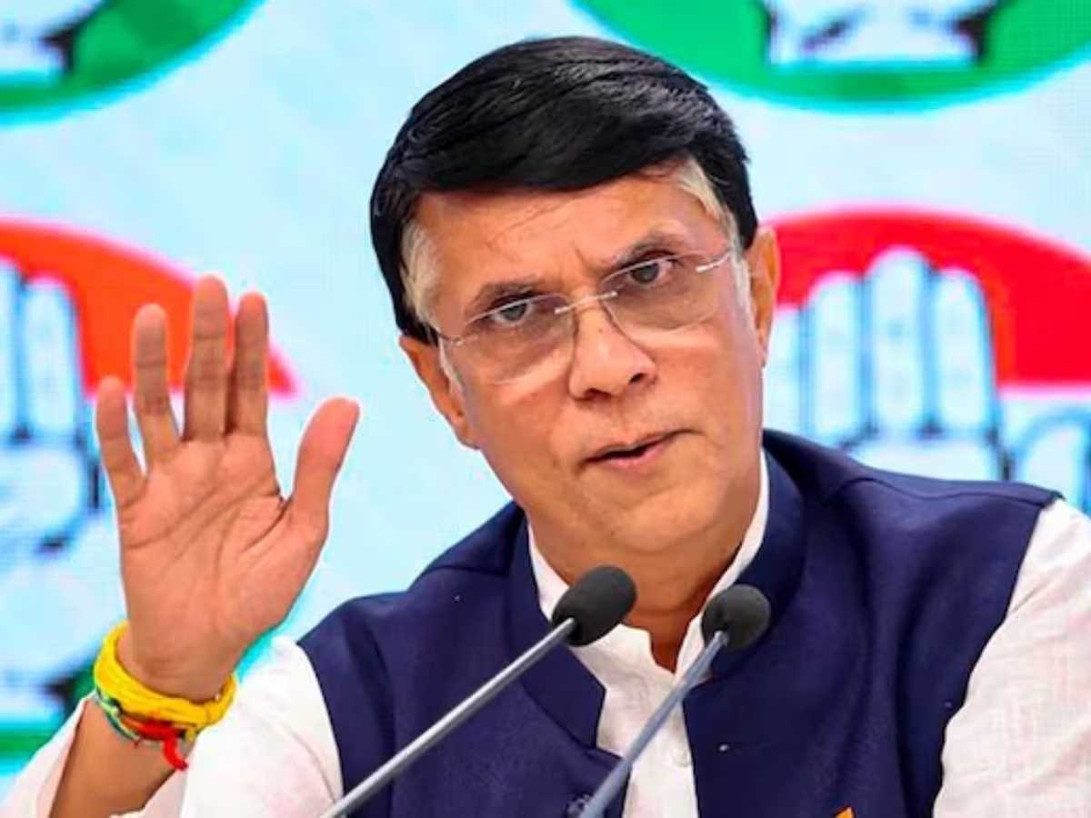 जम्मू-कश्मीर को पूर्ण राज्य के दर्जा दिलाने की मांग पर कांग्रेस अडिग : पवन खेड़ा